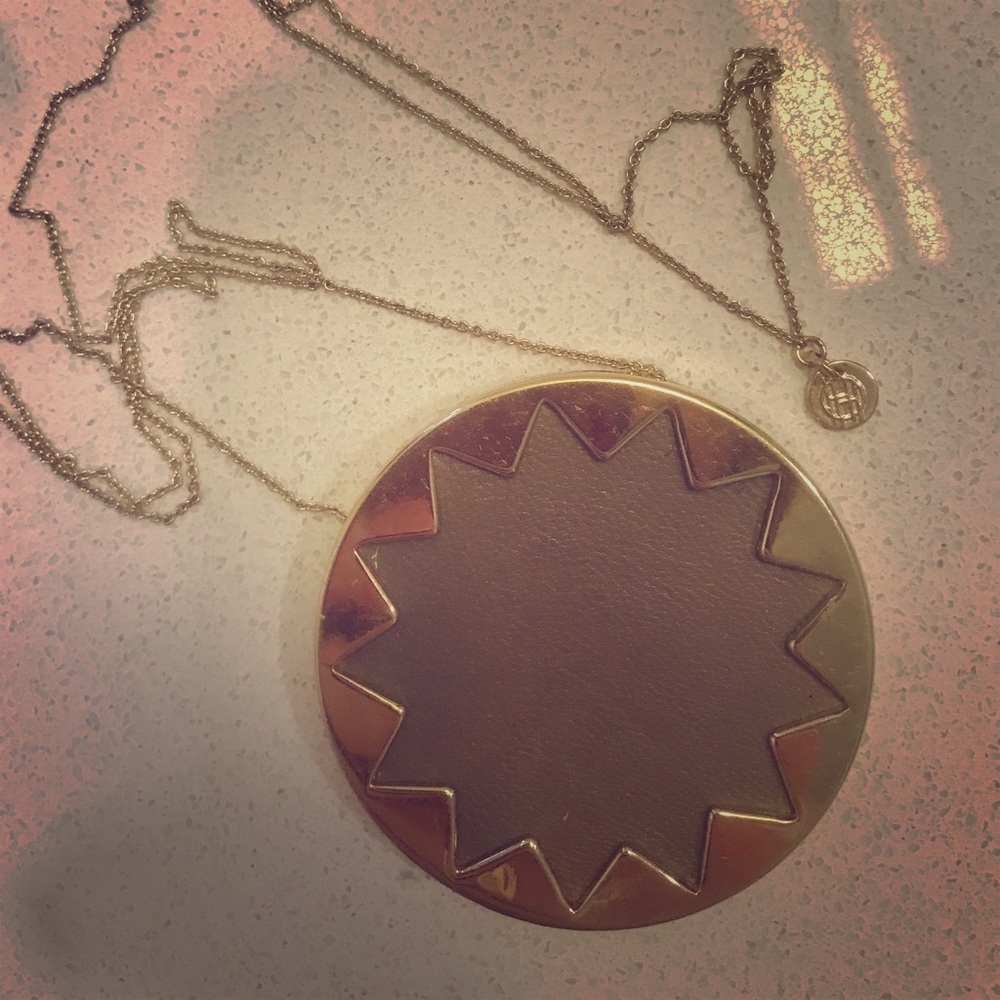 House of Harlow 1960 Sunburst Necklace